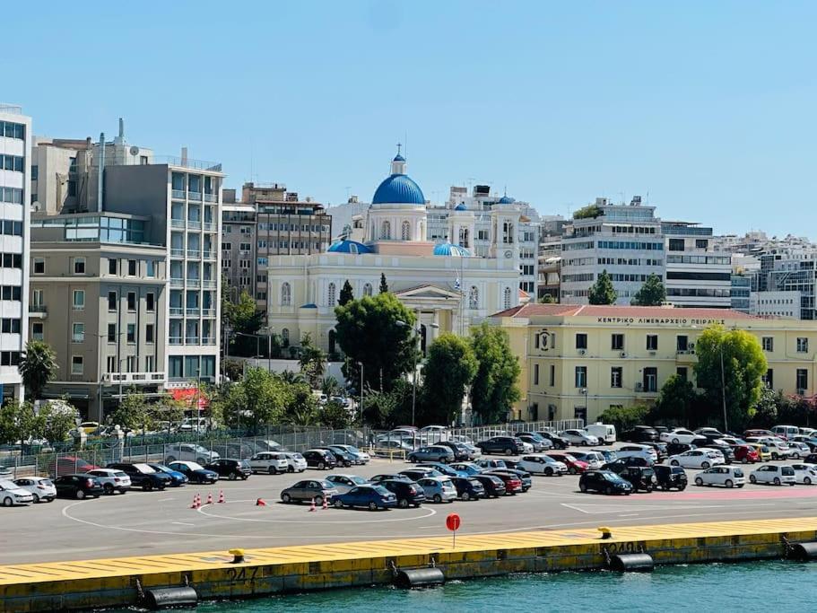 Blue Suite At Piraeus Port ภายนอก รูปภาพ